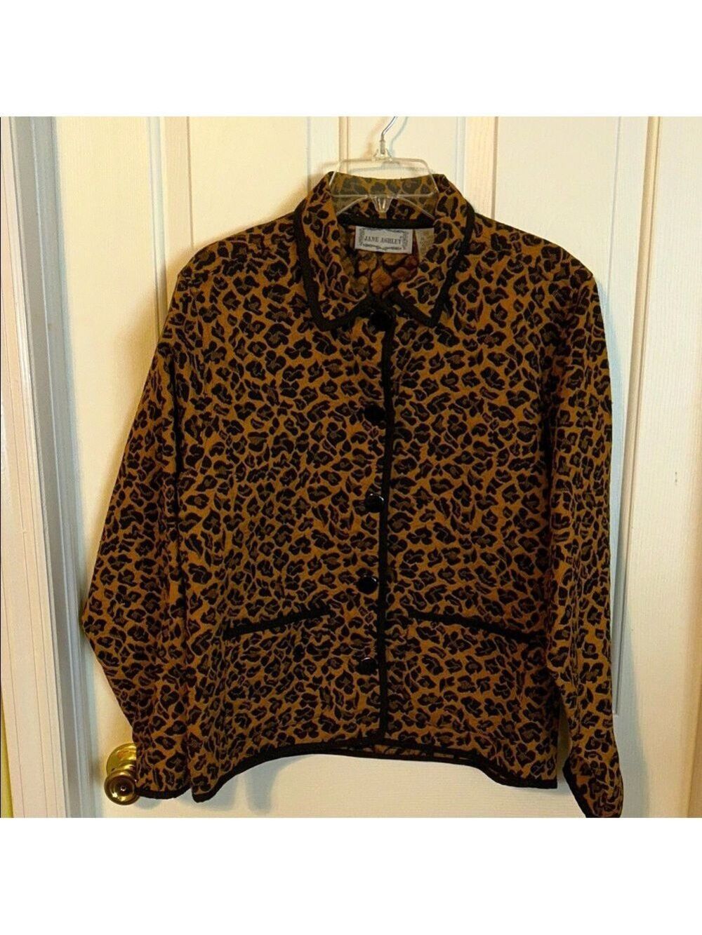 Jane Ashley vintage Animal Print Blazer - Brown and Black. Size M.